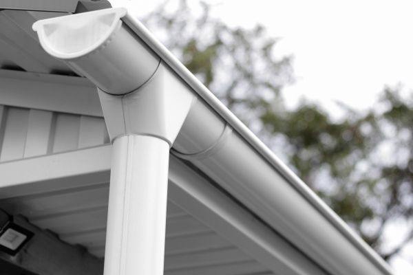 Gutter Service in Novi