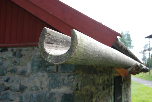 Wooden Gutter Repair in Novi