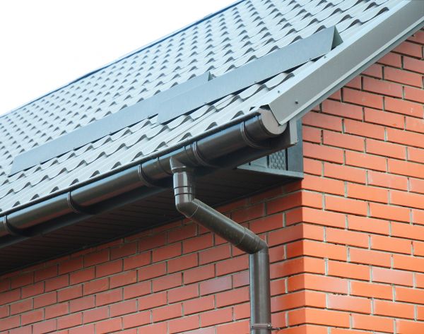 Roof Downspout Replacement in Novi