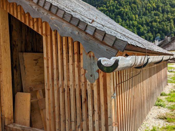 Wood Gutter Repair in Novi