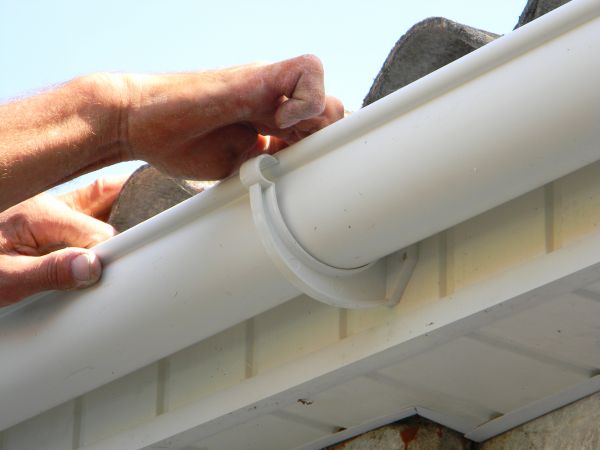 Plastic Gutter Repair in Novi